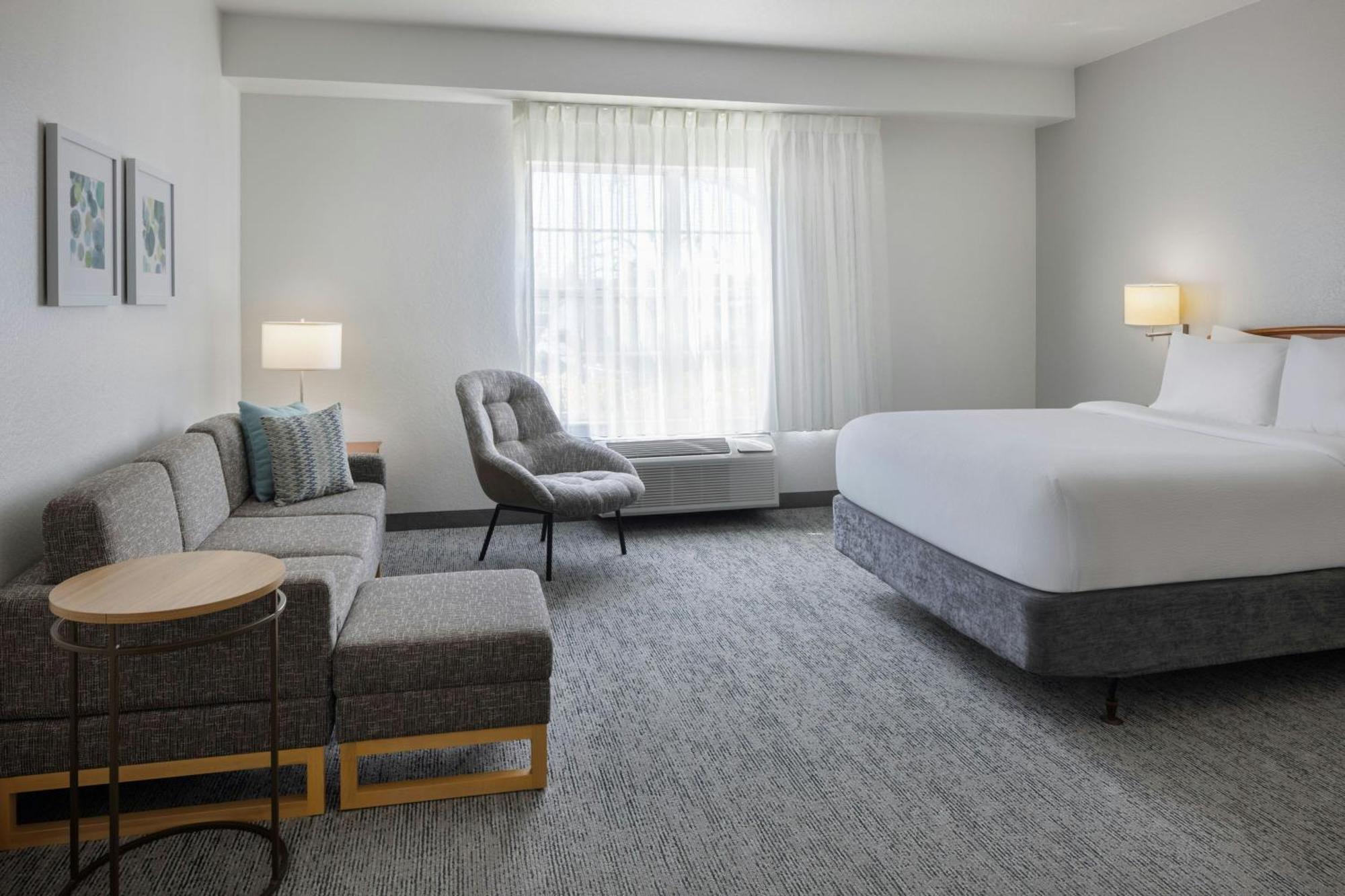 Towneplace Suites By Marriott Orlando East/Ucf Area Alafaya Exterior photo
